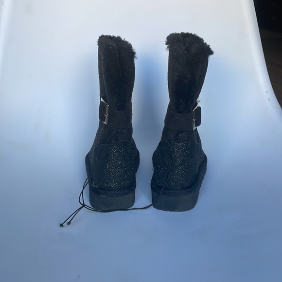 NEW girls black boots with glitter heel SIZE 7 toddler - Picture 3 of 3